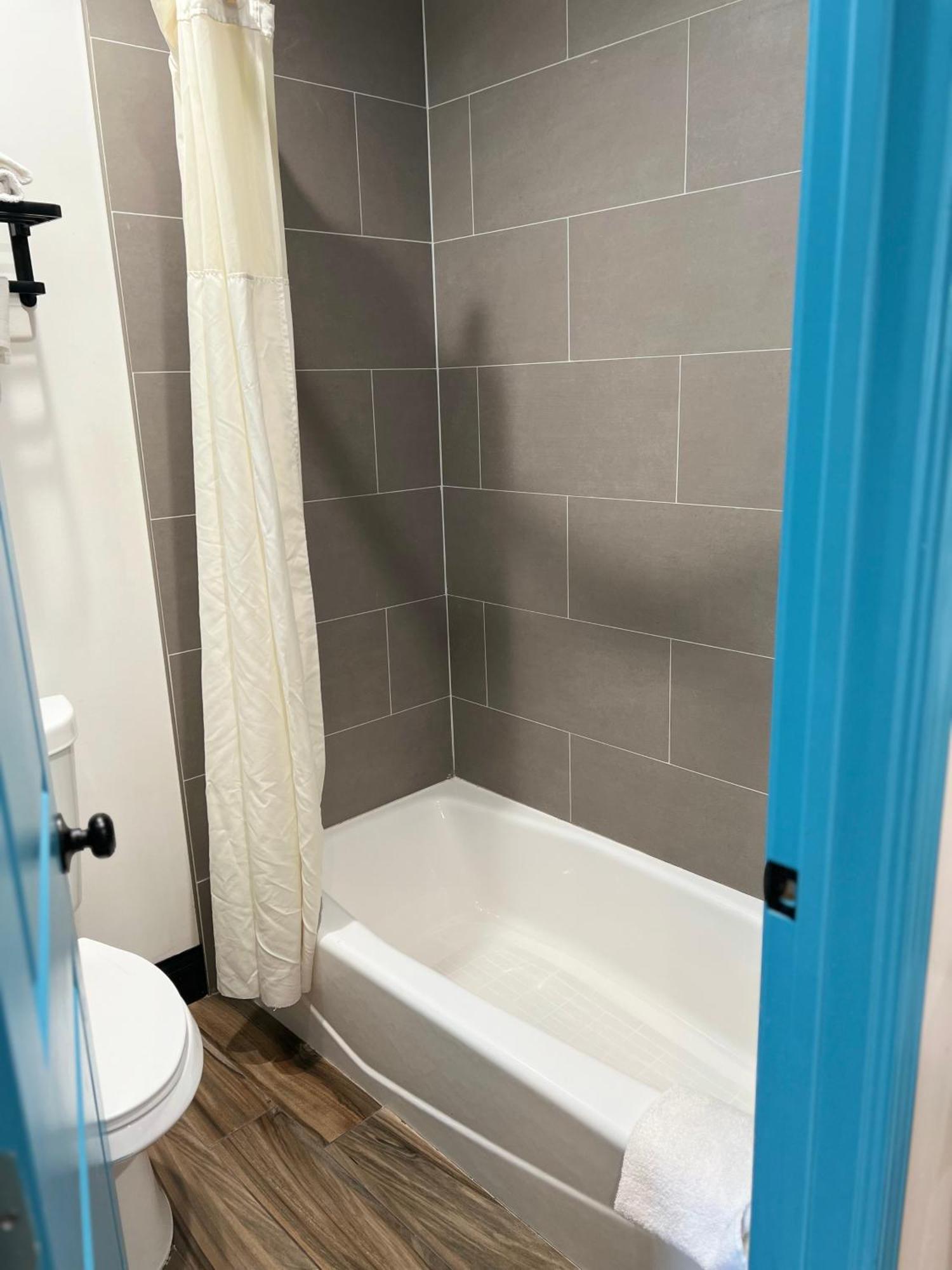 Palm Inn - Newly Renovated Rooms 英格尔伍德 外观 照片